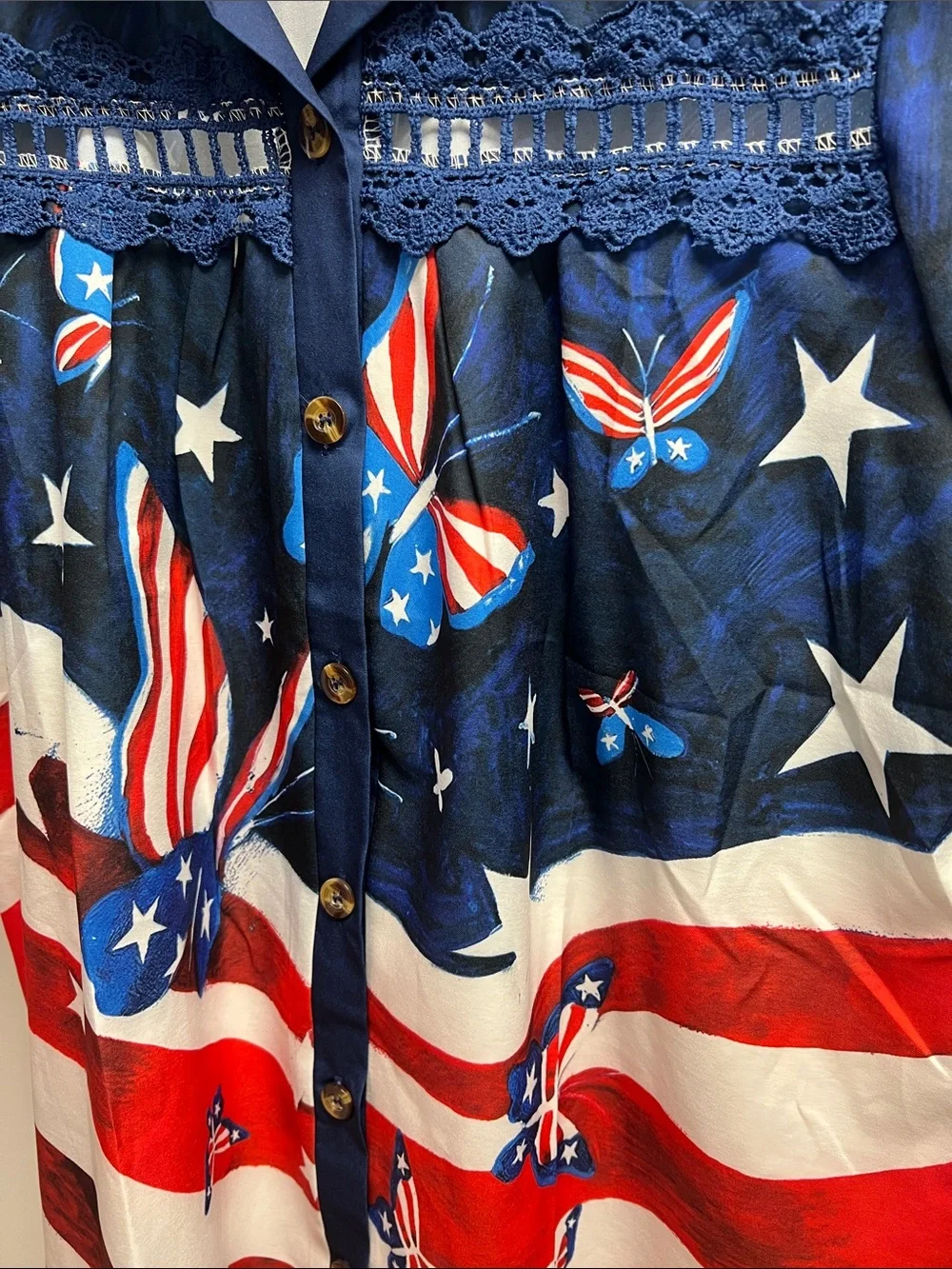 Source Unknown Navy, Red & White Patriotic Short-Sleeve Button-Down Shirt